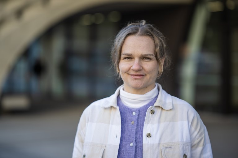 Mitarbeiter:innenporträt Stefanie Mössler