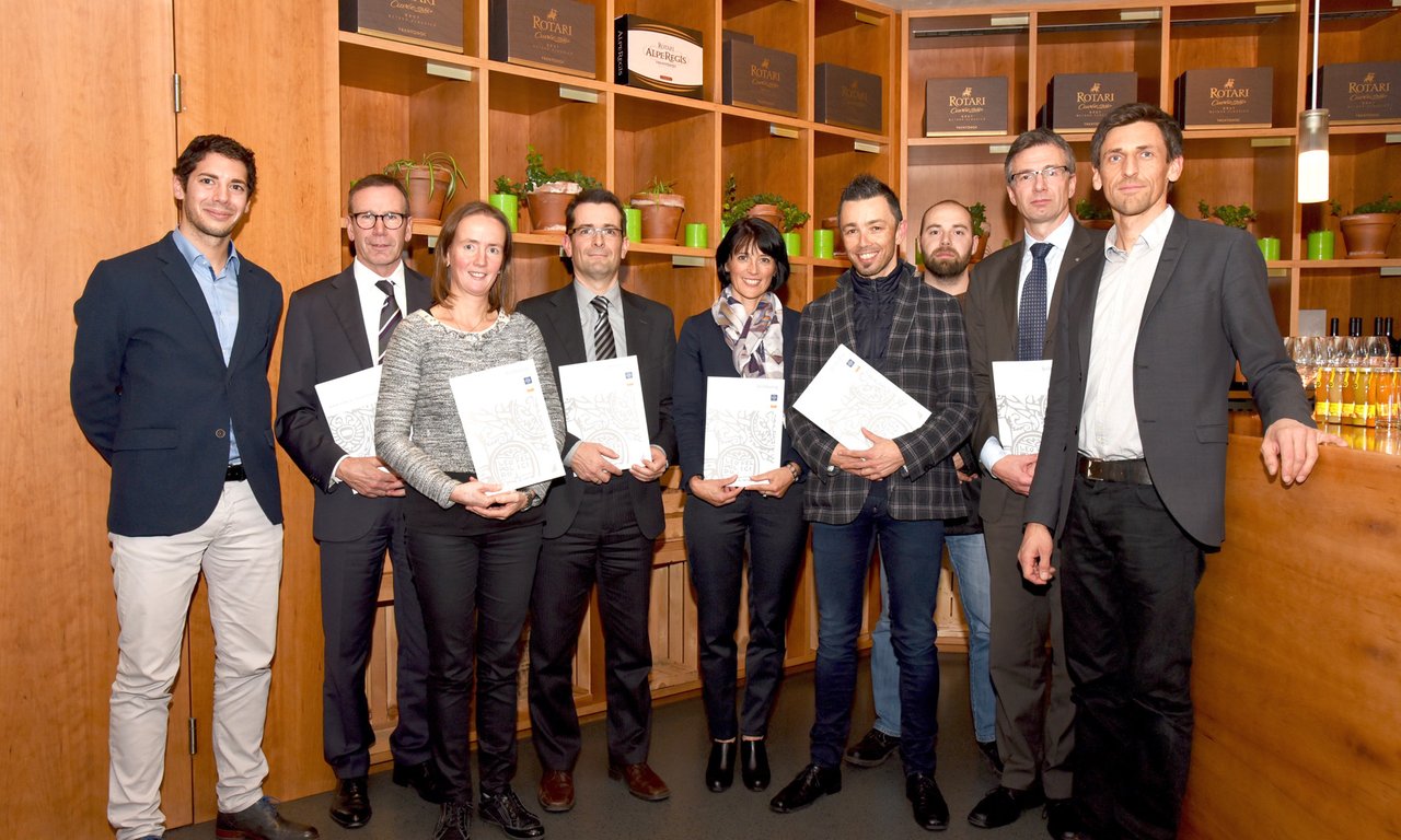 Gruppenbild der Teilnehmenden mit Prof. Lawrenz in Südtirol