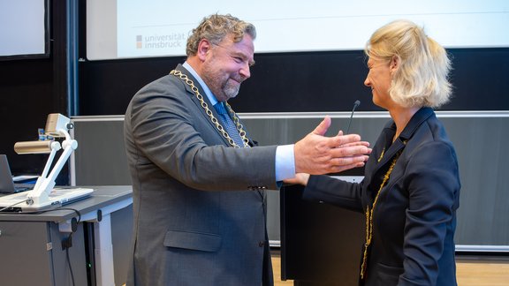 Amtskettenübergabe an Dirk Rupnow