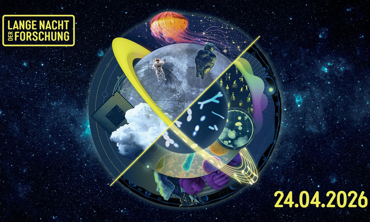 Eine künstlerische Collage aus verschiedenen Forschungsthemen wie Weltraum, Natur und Technik in Form einer Planetenkugel vor einem Sternenhintergrund für die „Lange Nacht der Forschung“ am 24.04.2026.