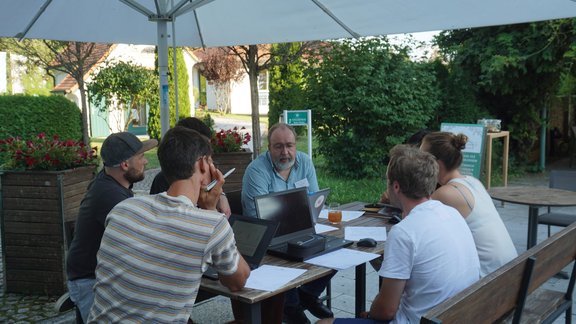 1109-linnartz-gruppe-min