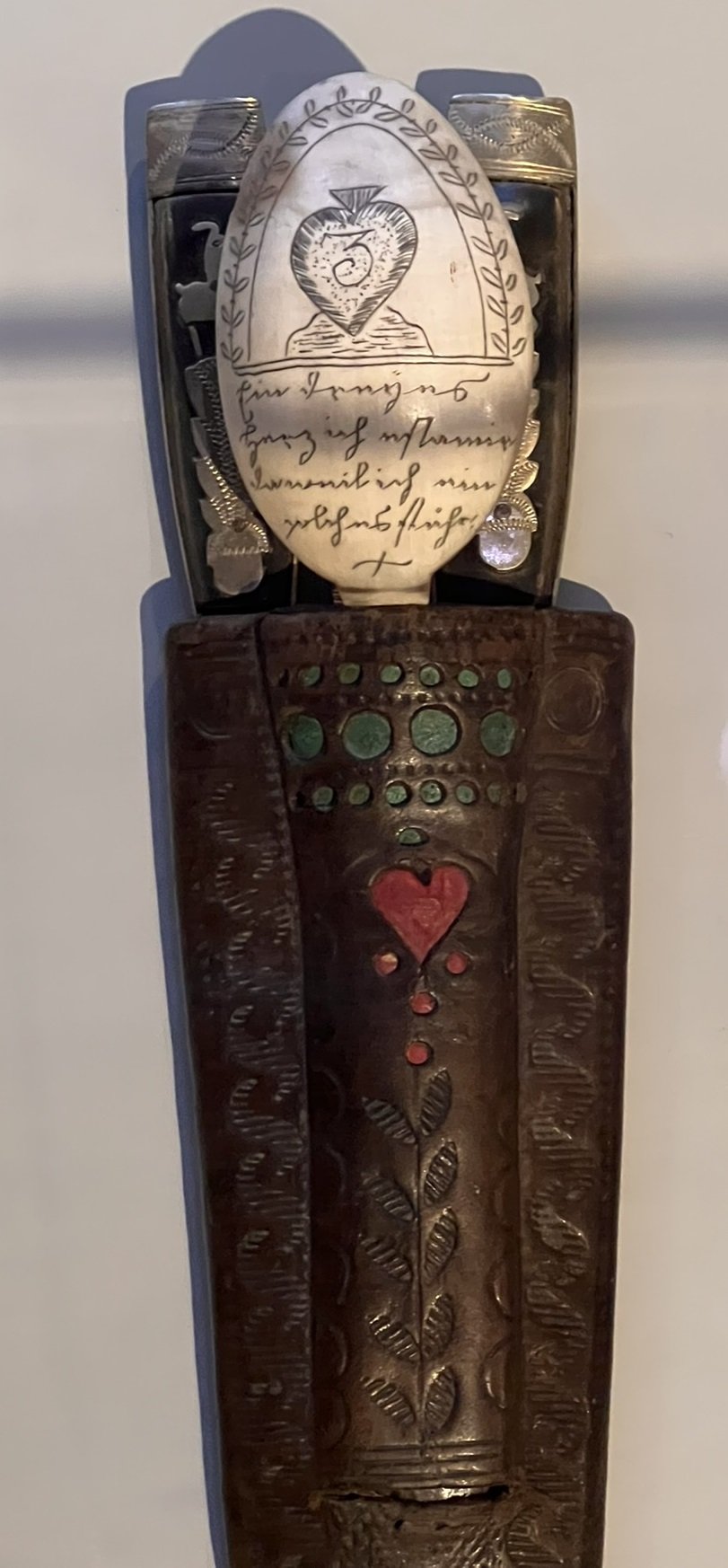 Hornlöffel im Tiroler Volkskunstmuseum in Innsbruck