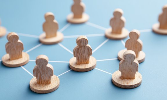 Foto mit Netzwerk aus Personen