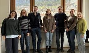 Gruppenfoto der Teilnehmenden