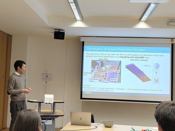 Prof. Sase giving a talk