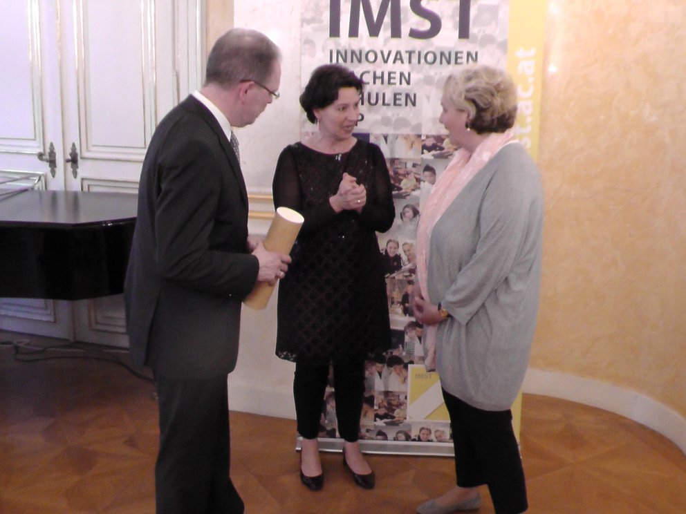 Federal Minister Gabriele Heinisch-Hosek and Prof. Dr. Ulrike Jessner-Schmid at the RECC label ceremony