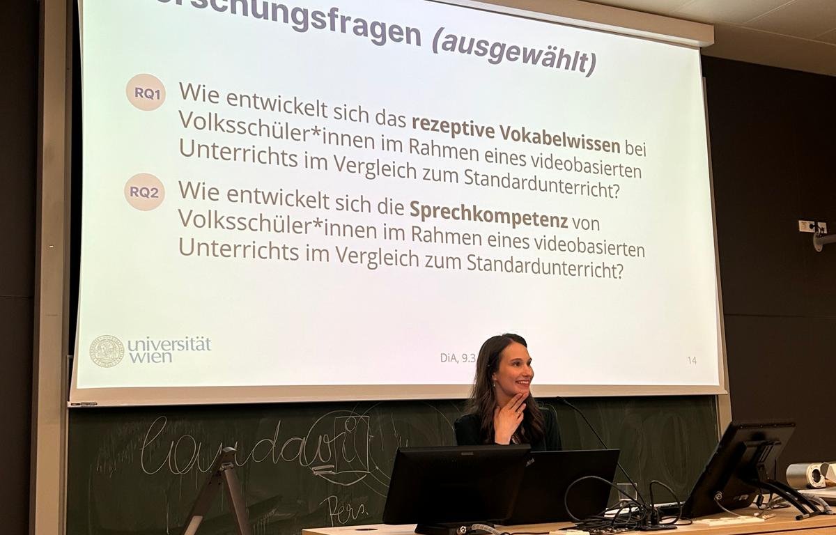 Alexandra Schurz im Hörsaal