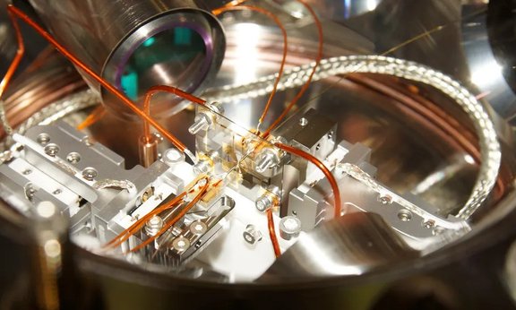 fiber_cavity_press_release_935x561