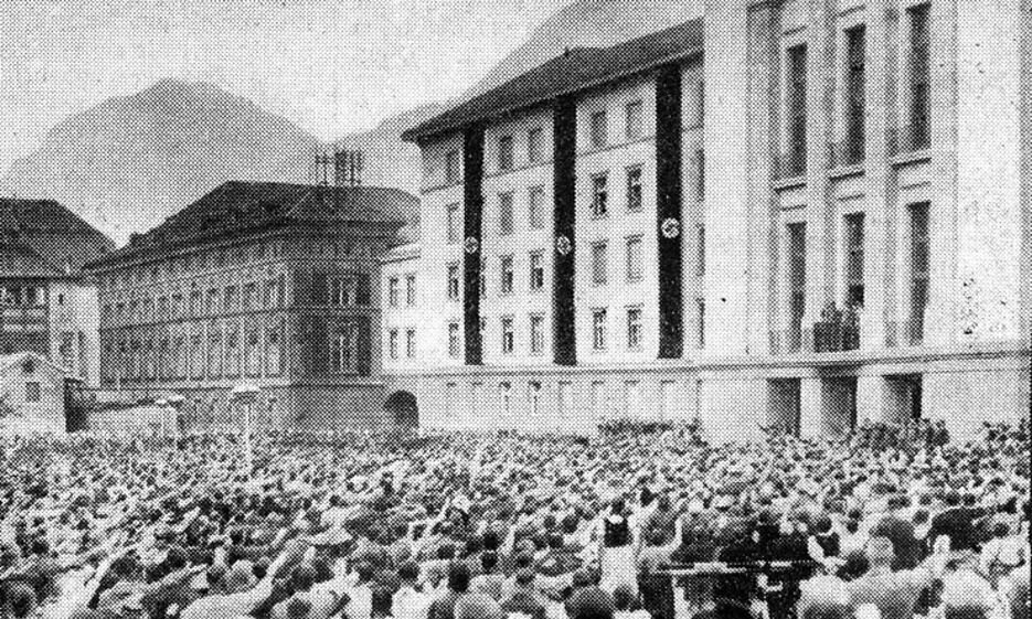 Landhausplatz