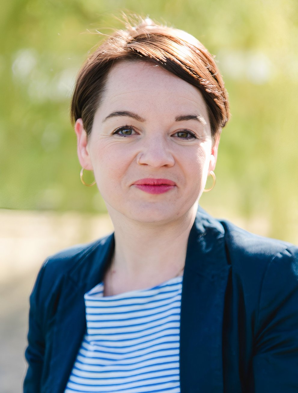 Porträtfoto von Nina Grünberger