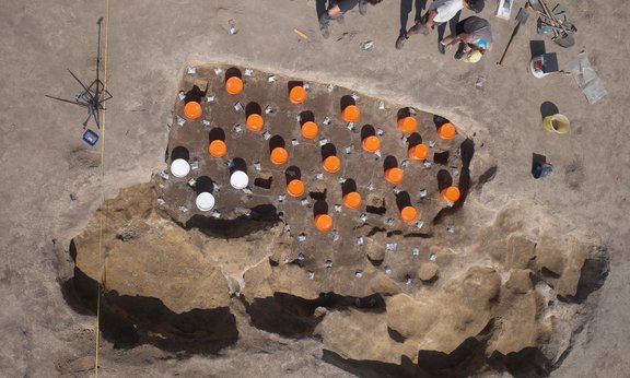 Systematische Beprobung von eingetieften Gebäuden in einem 50 cm-Raster an der latènezeitlichen Fundstelle Haselbach in Niederösterreich