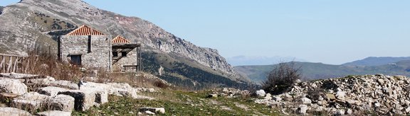 small storage house on top of Monte Iato