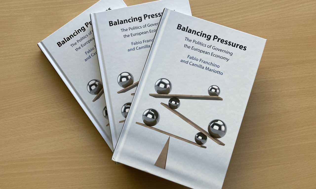 Buchcover Balancing Pressures