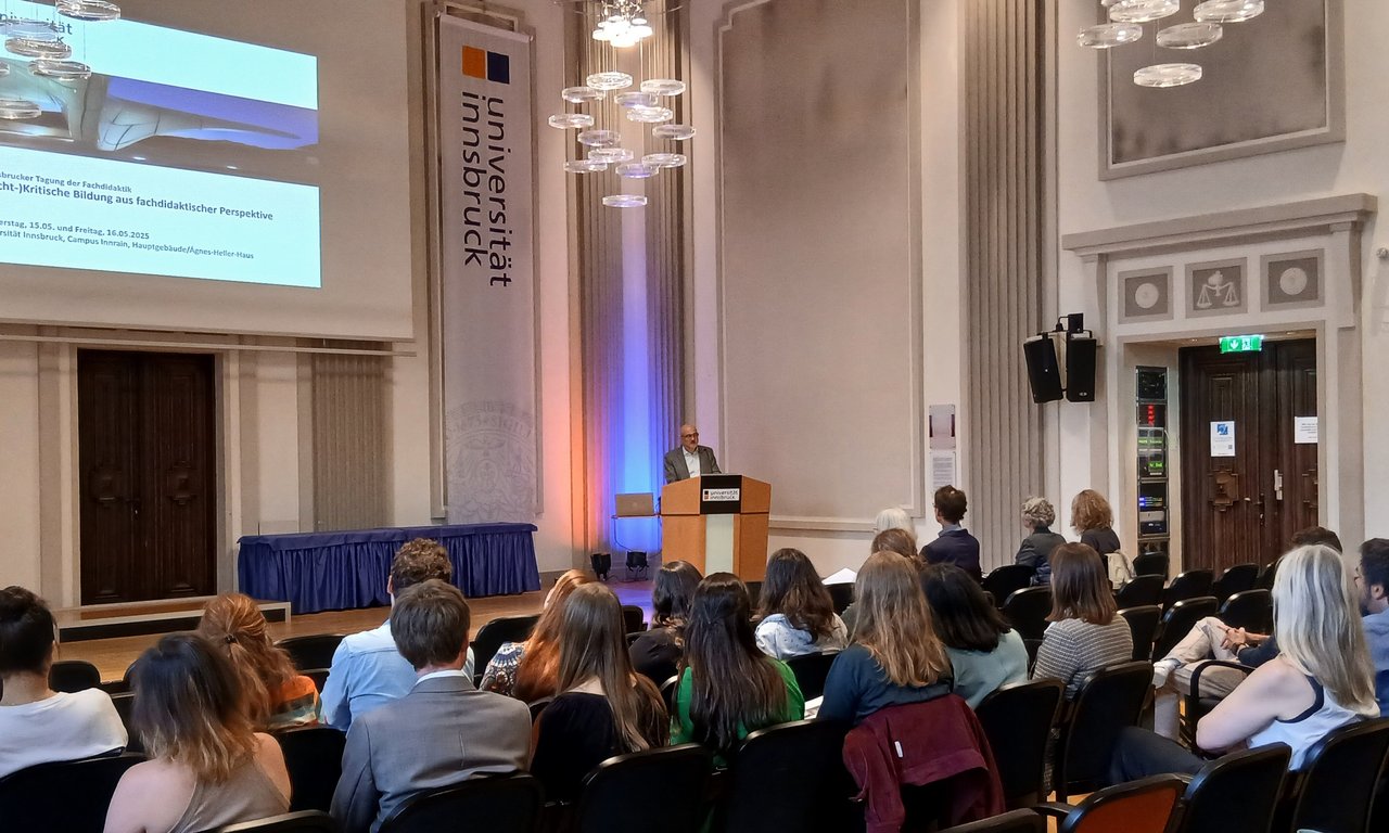 Eröffnungsworte in der Aula
