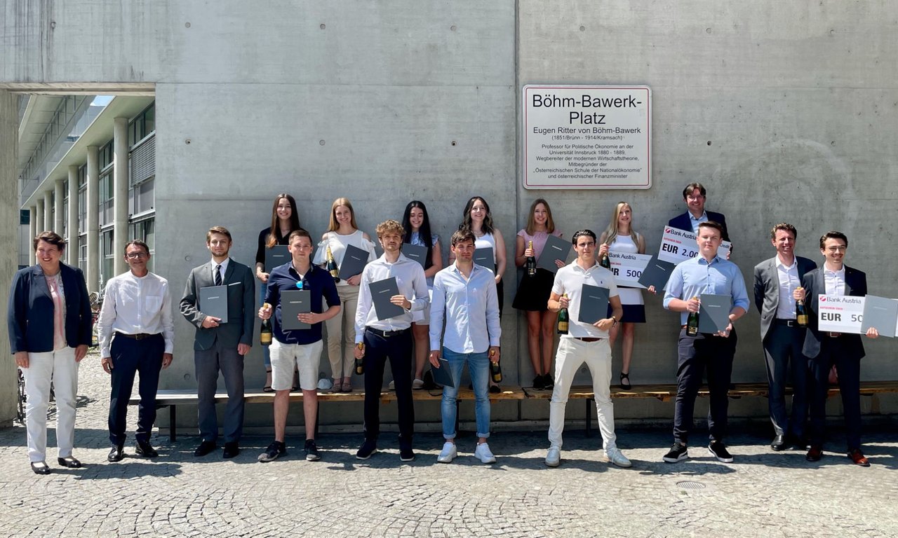 Student of the Year in Management und Economics
