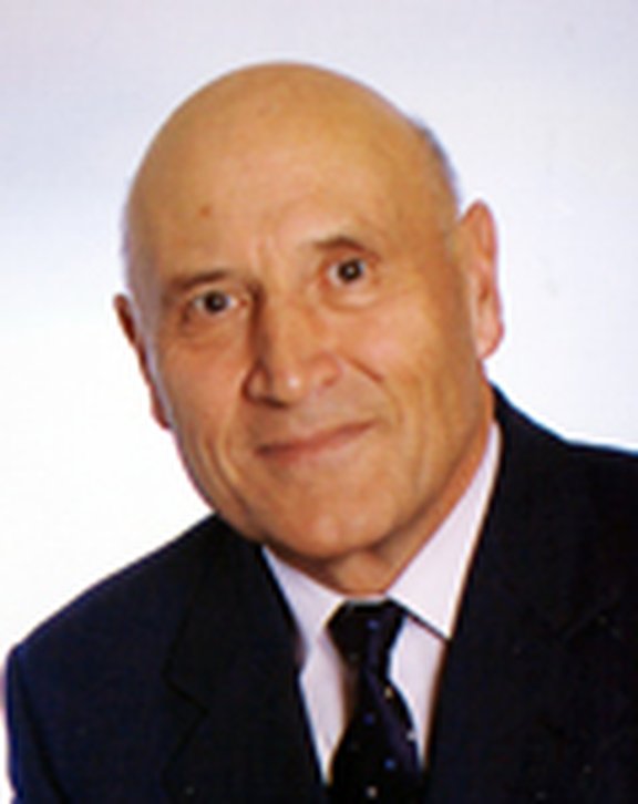 Dr. Helmut Fröhlich