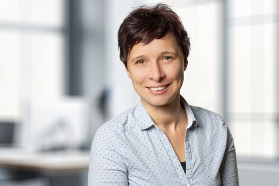 A photo of Danielle Hochhold