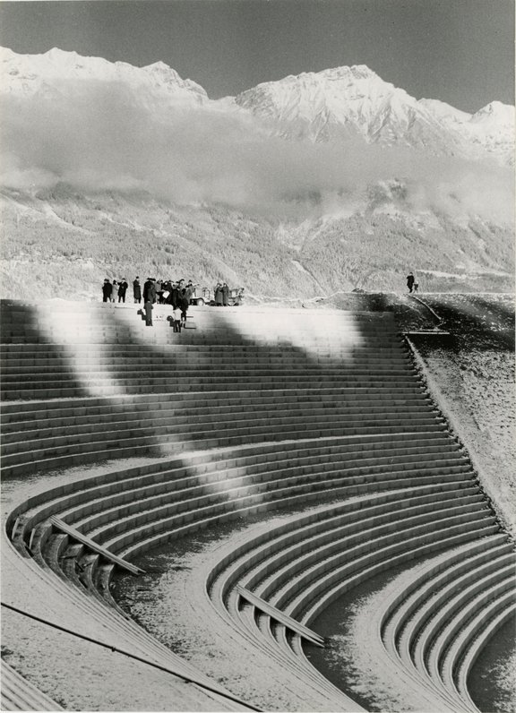 Stadtarchiv, Bergisel Sprungschanze.