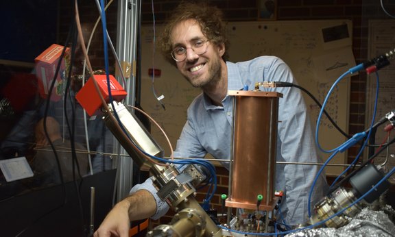 lorenzo_defense935x561