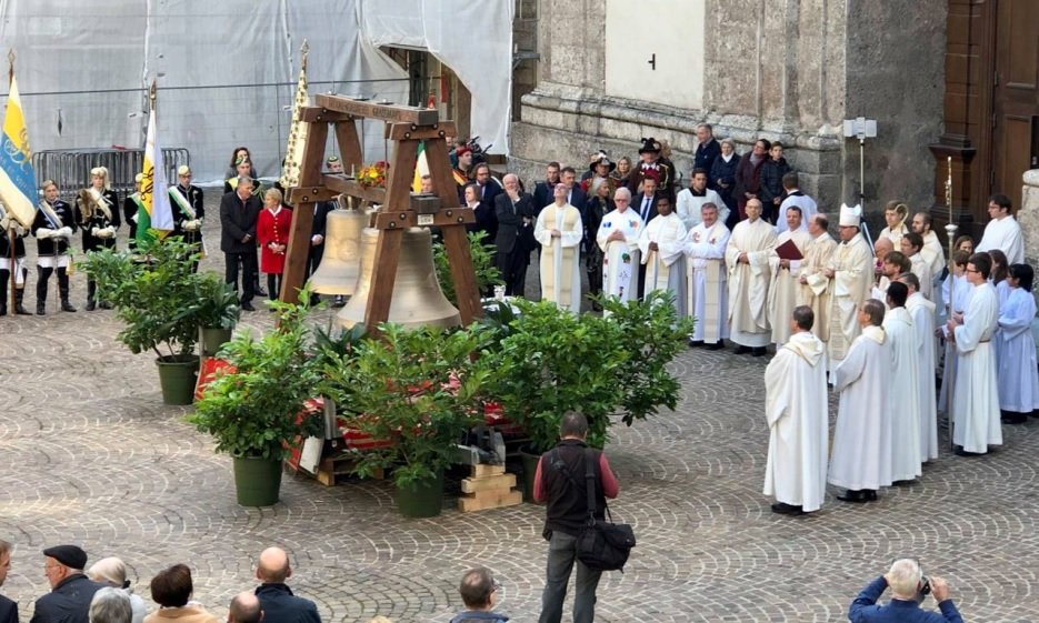Dankgottesdienst 350 Jahre Univ. Ibk. mit Glockenweihe