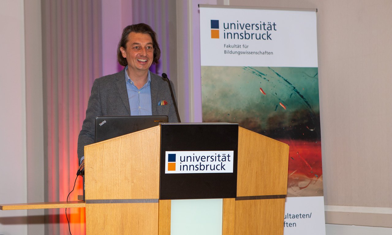 Univ.-Prof. Marc Hill bei der Antrittsvorlesung bei der