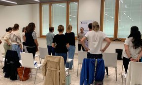 Teilnehmer:innen der Healthy Minds Days bei einem Workshop
