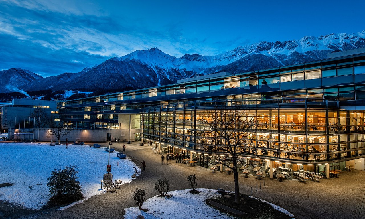 2020-12-18 UniFeaturesWinterSowiNacht 2klein_935x561