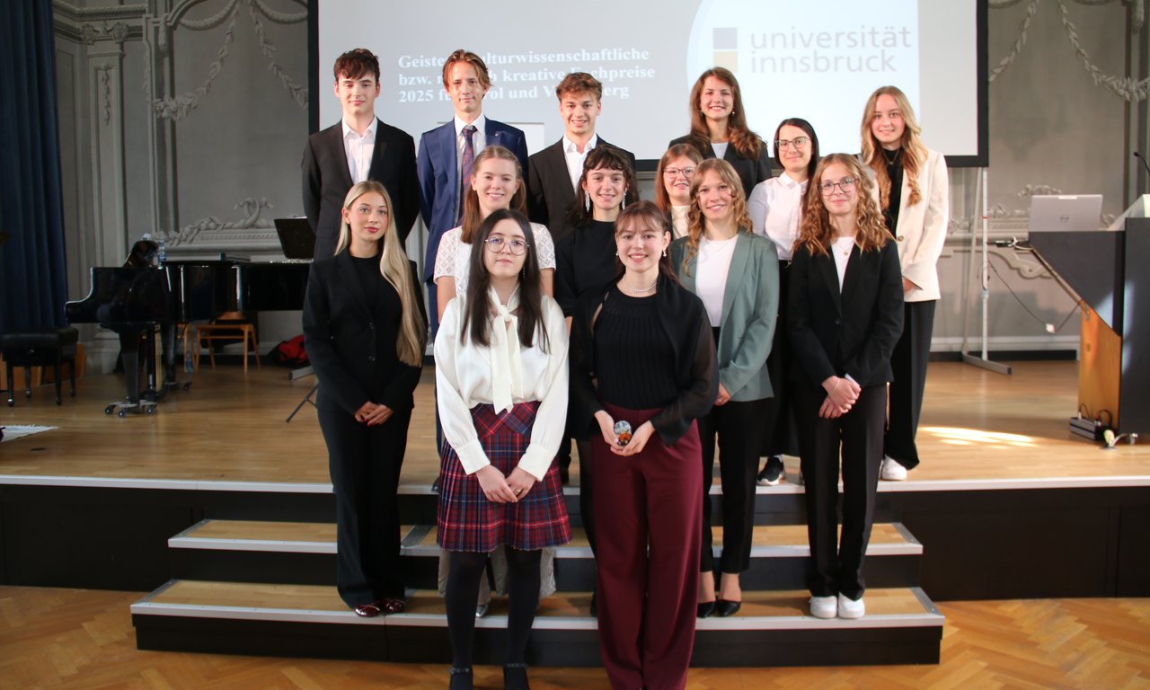 Gruppenfoto VWA-PreisträgerInnen 2025