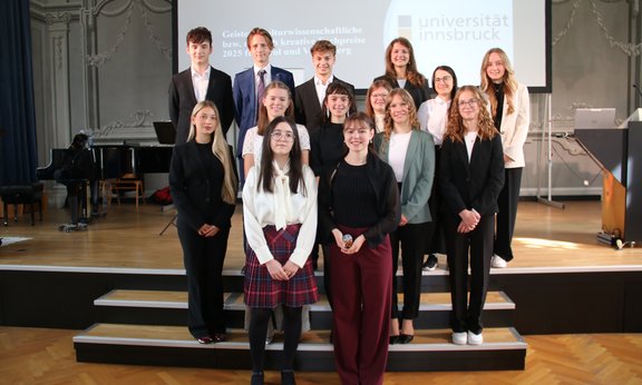 Gruppenfoto VWA-PreisträgerInnen 2025