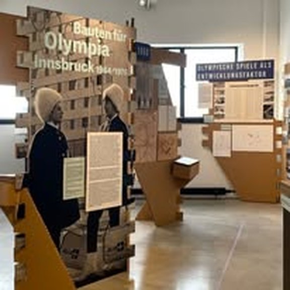 Ausstellung "Bauten für Olympia. Innsbruck 1964/1976." im Archiv für Bau.Kunst.Geschichte. 2026.