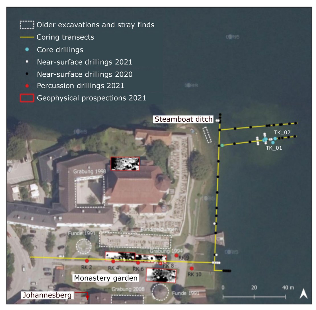 Overview of the investigated site and the sampling transects