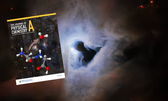 Ein Coverbild des Journal of Physical Chemistry A, im Hintergrund eine kosmische Wolke