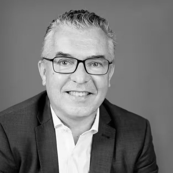 Porträtfoto eines Mannes