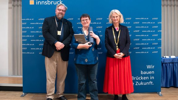 Dekan Dirk Rupnow, Ute Hasenöhrl, Rektorin Veronika Sexl