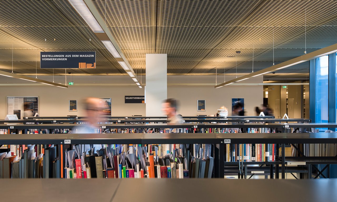 bibliothek_1800x1080_watzek-photografie.com.jpg