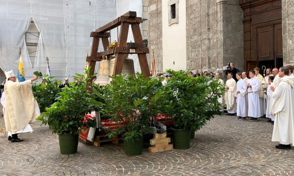 Glockenweihe durch Bischof Hermann Glettler