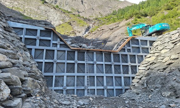 Bretterwandbach Instrumentierung Sperre