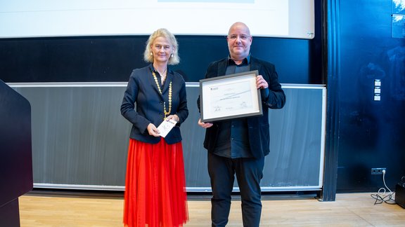 UniBigBand Urkundenübergabe