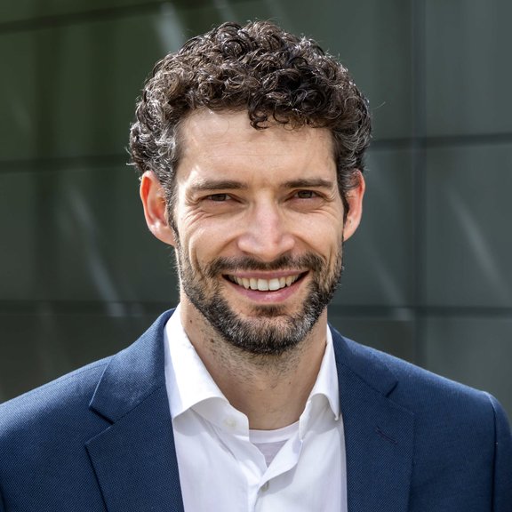 Porträtfoto von Hannes Pichler