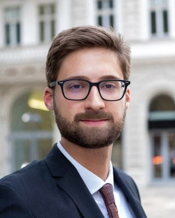 Portrait Matthäus Uitz