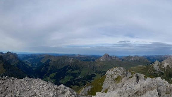 9_grouphike_5 9_grouphike_5