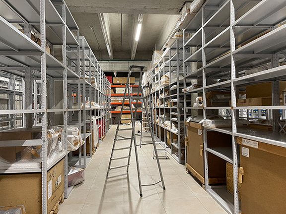 Archiv für Bau.Kunst.Geschichte, Zentraldepot der Universität Innsbruck, Lagerhalle Gärberbach, 2022.