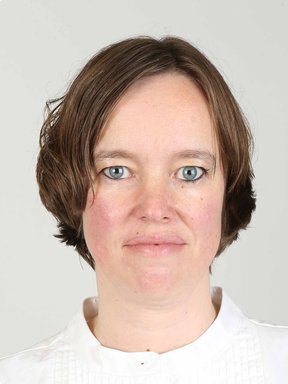 Porträt von Claire Geyer