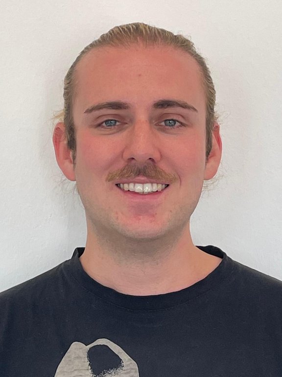 Portraitfoto Elias Wahl