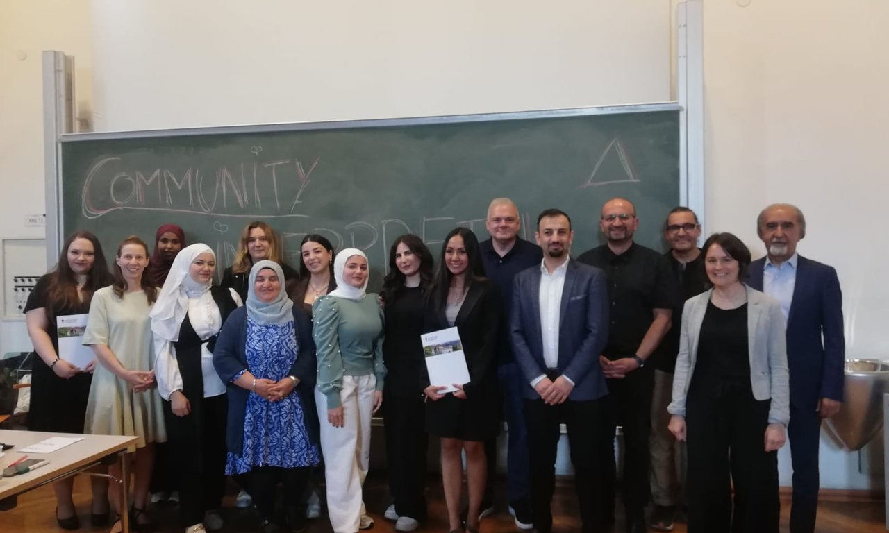 Gruppenfoto der Absolvent:innen